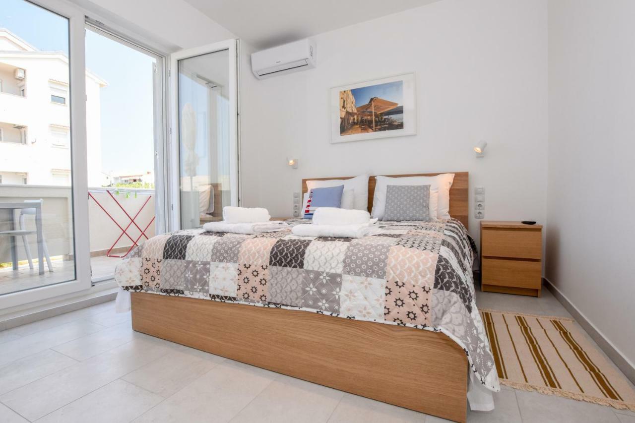Villa Magena - Modern Apartments In Pag Center 파그 외부 사진